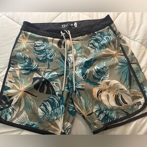 Salty Crew Shorts